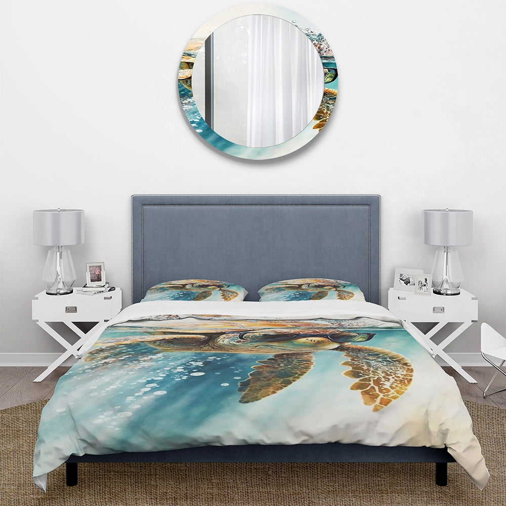 Turtle With Glasses In The Ocean III - Duvet Cover Set
