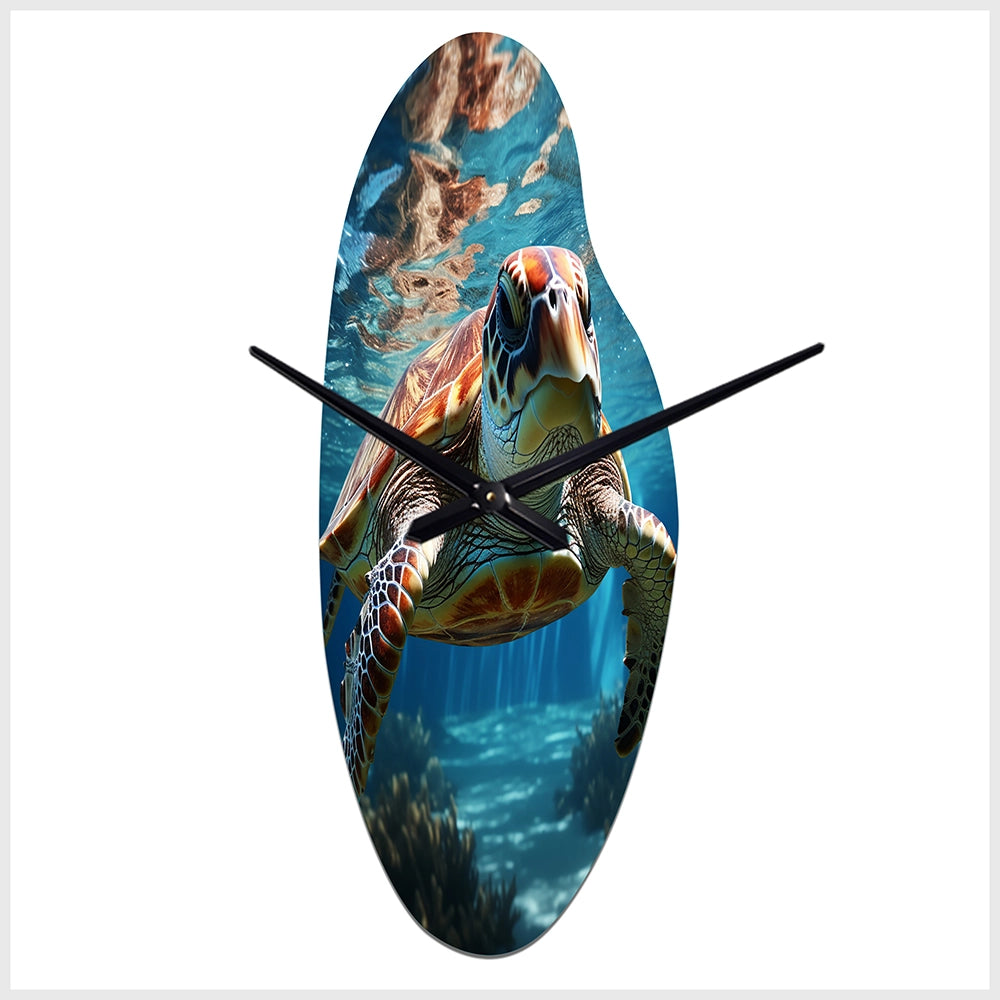 Turtle Aquatic Wandererin Ocean - Asymmetric Metal Wall Clock