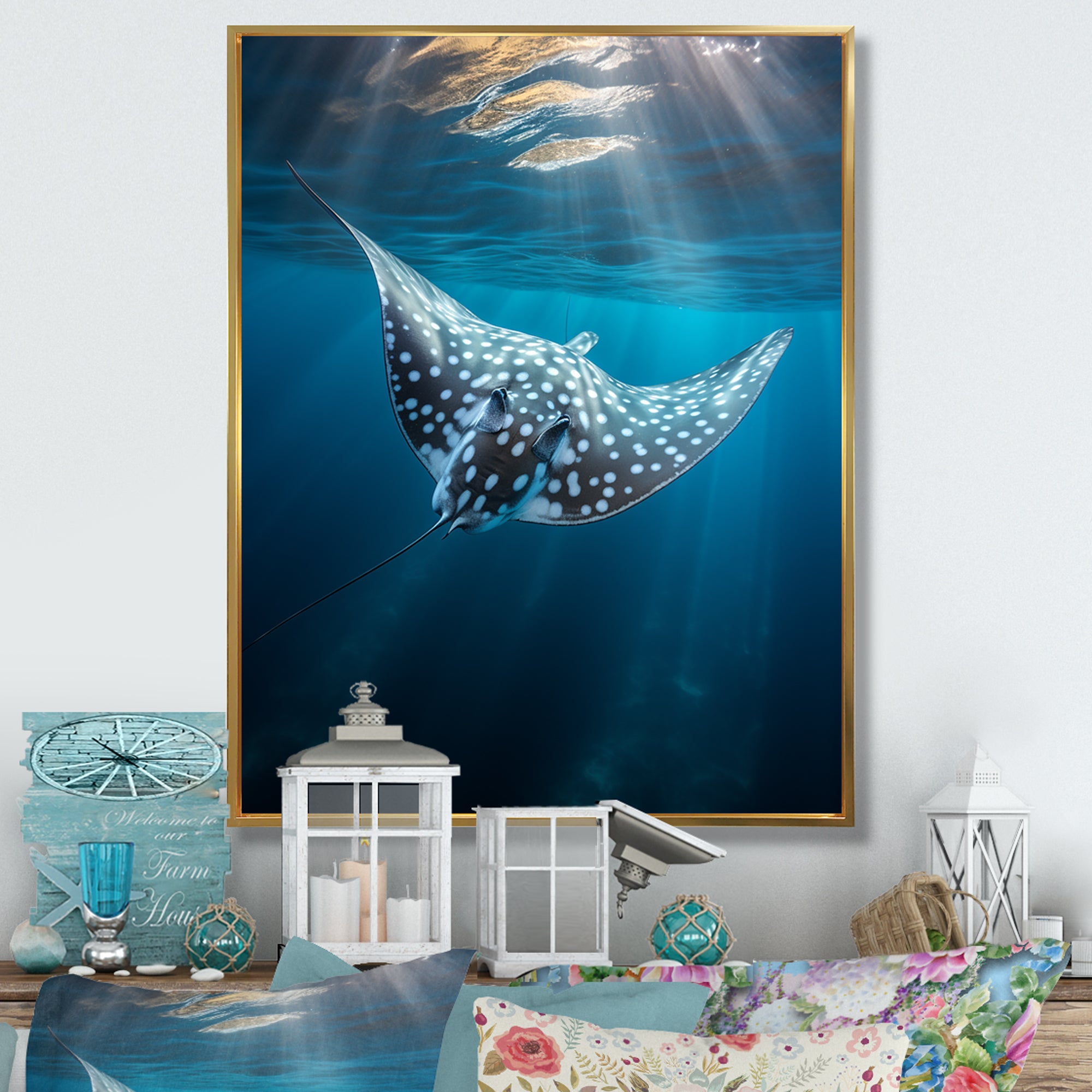 Ray Graceful Glide Ocean - Ray Canvas Wall Art