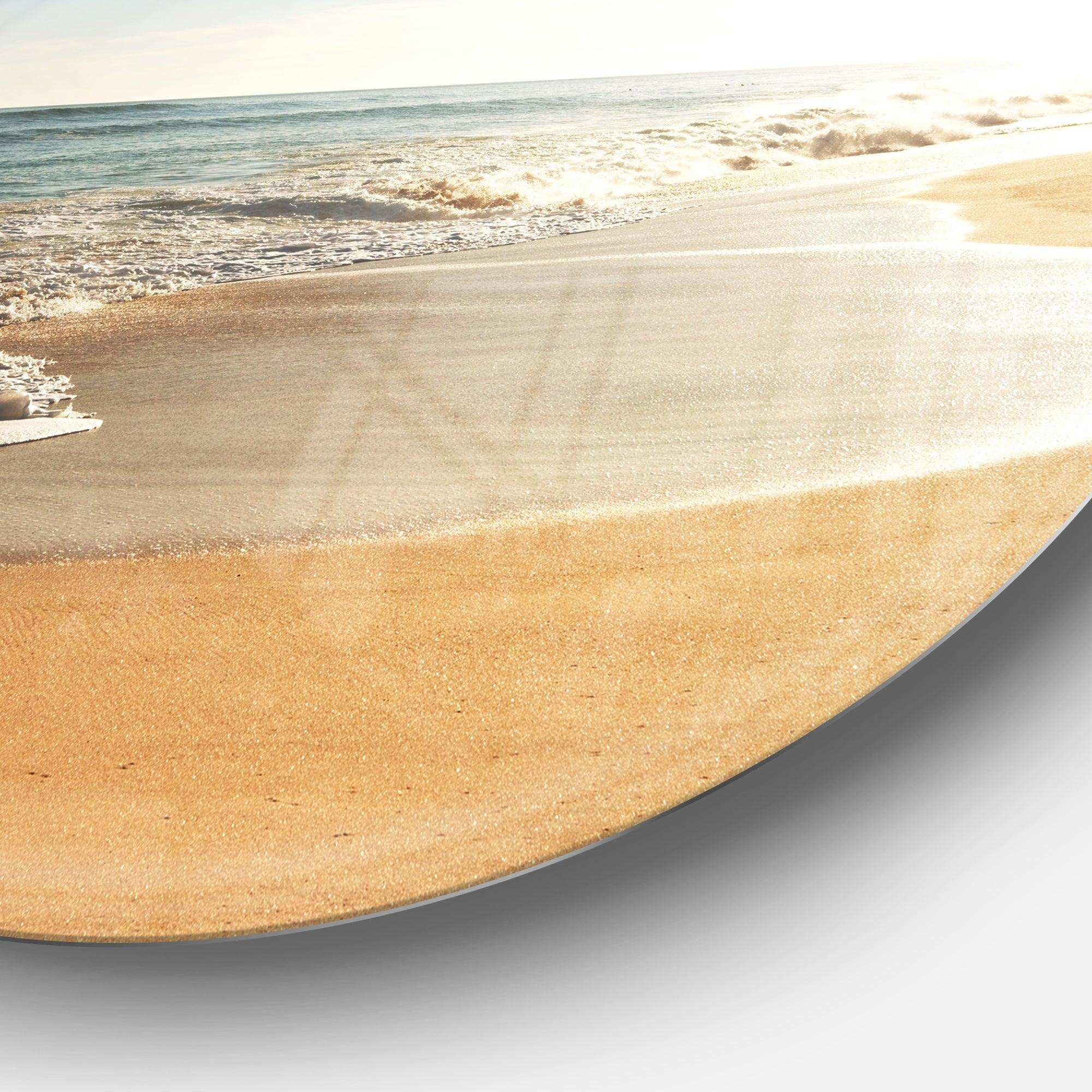 Wide Seashore with Crystal Waters - Sea & Shore Circle Metal Wall Decor