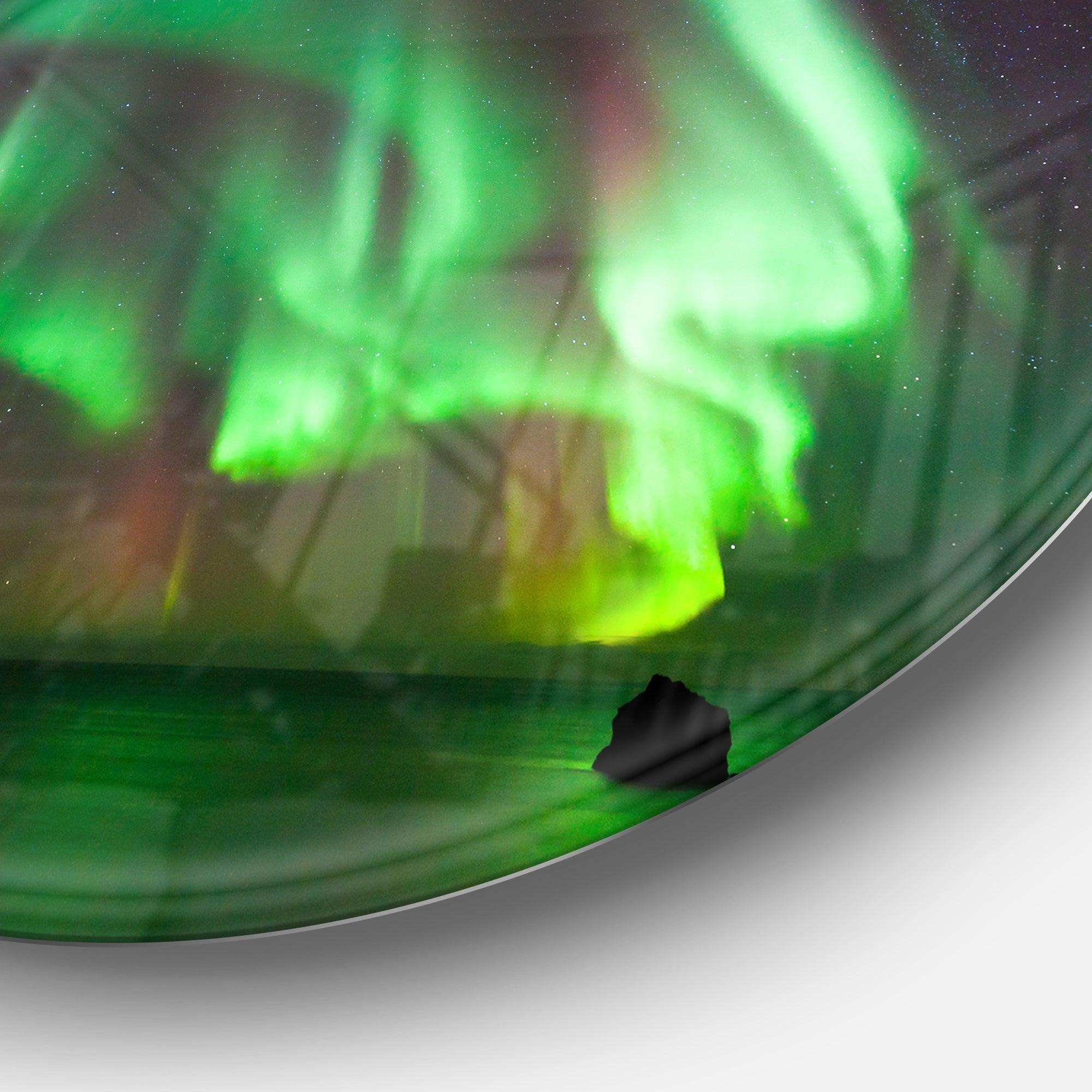 Green Northern Lights Aurora - Abstract Circle Metal Wall Decor