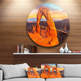 Delicate Arch in Arches Park - Landscape Round Metal Wall Art