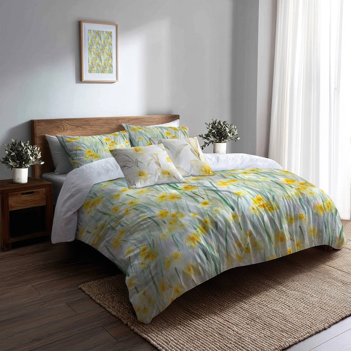 Floral Bedding Set 5 Pcs - Soft Daffodil Meadow Duvet Cover And Throw Pillow Set