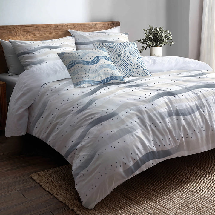 Modern Bedding Set of 5 - Dotted Wave Coastal Duvet Cover And Throw Cushion Set