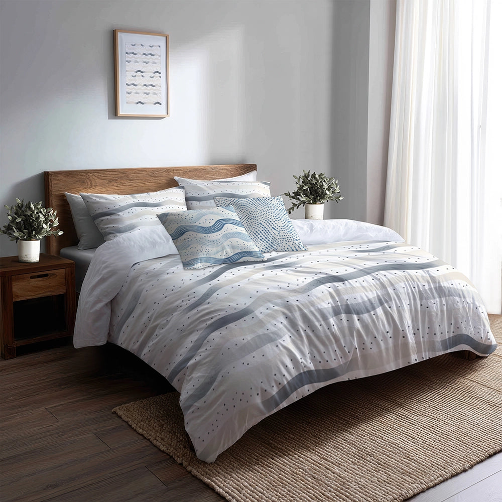 Modern Bedding Set of 5 - Dotted Wave Coastal Duvet Cover And Throw Cushion Set