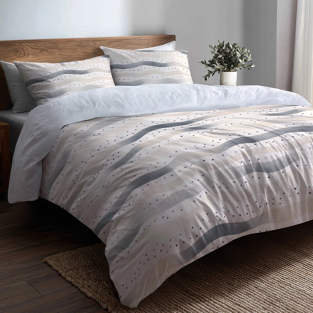Modern Bedding Set of 5 - Dotted Wave Coastal Duvet Cover And Throw Cushion Set