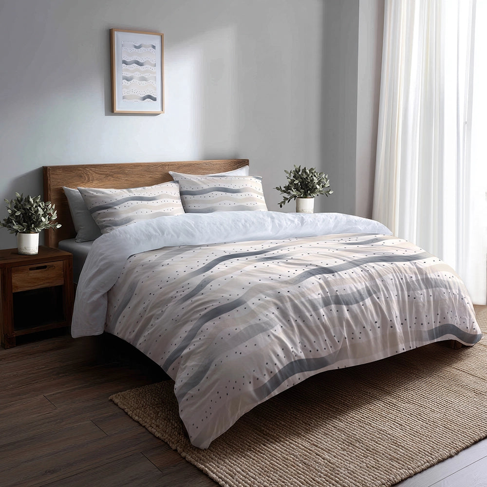 Modern Bedding Set of 5 - Dotted Wave Coastal Duvet Cover And Throw Cushion Set