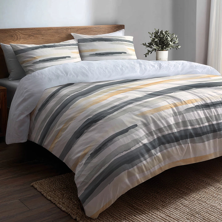 Modern Bedding Set of 5 - Grey And Yellow Neutral Air Lines Duvet Cover And Throw Cushion Set
