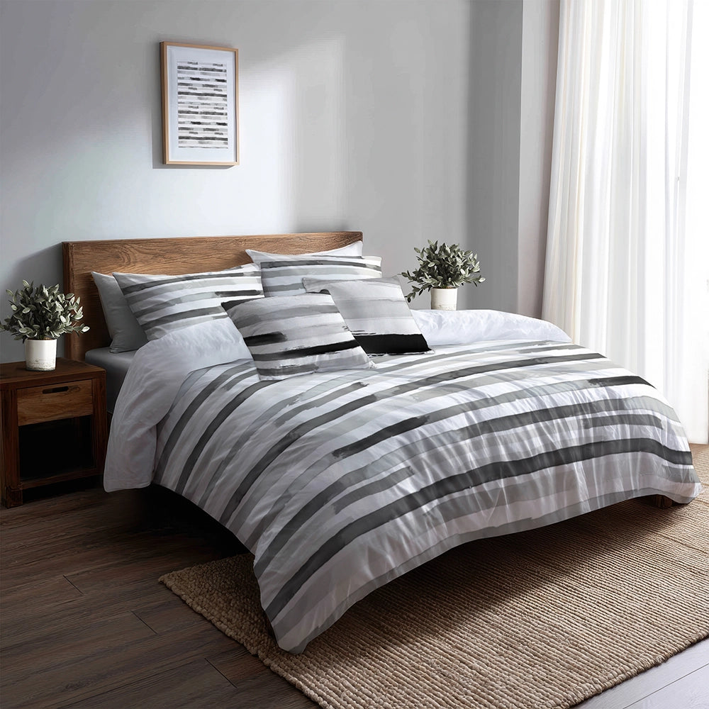 Striped 5 Pcs Bedding Set - Grey And White Featherlight Lines Duvet Cover And Pillow Set