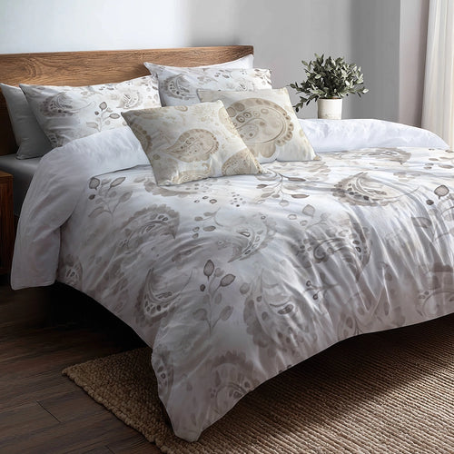 Modern Bedding Set of 5 - Paisley Floral Duvet Cover And Throw Cushion Set