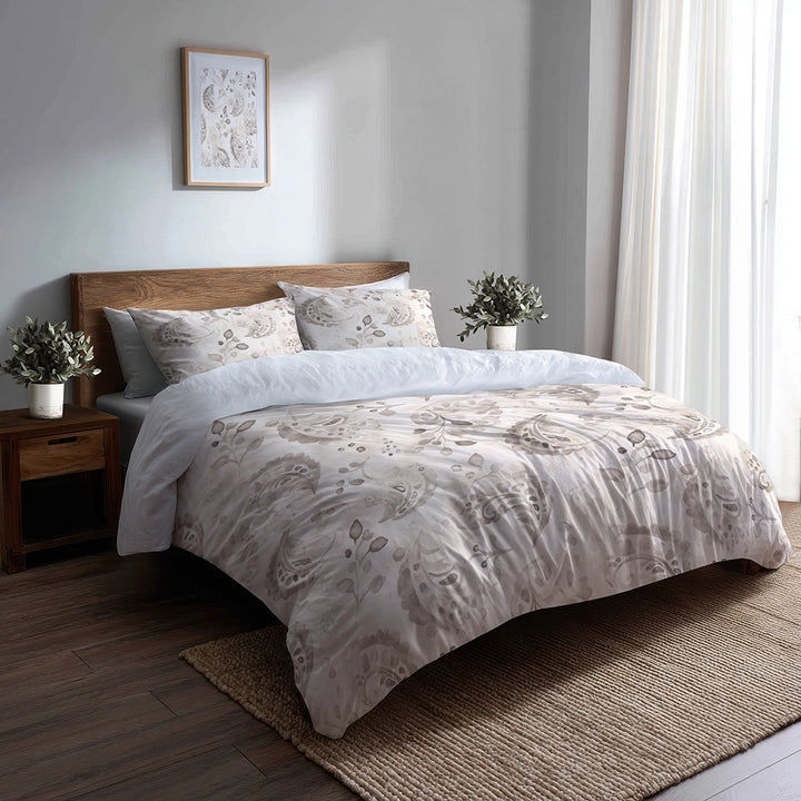 Modern Bedding Set of 5 - Paisley Floral Duvet Cover And Throw Cushion Set