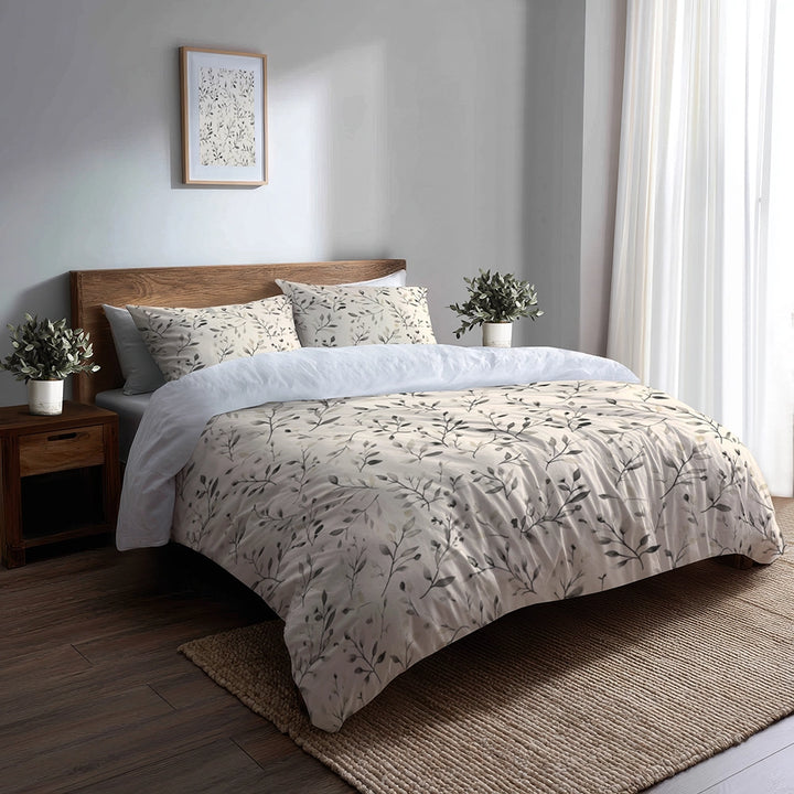 Country / Farmhouse Bedding Set of 5 - Cream Cottage Leaves Duvet Cover And Throw Pillow Set