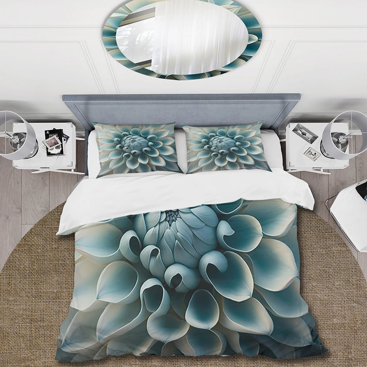 Blue,White Dahlia Flowers I - Duvet Cover Set