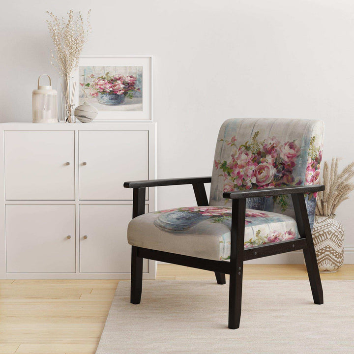 Maison Des Fleurs III - Farmhouse Accent Chair