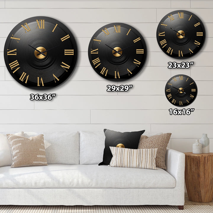 IDesignart Black and Gold Vinyl Serenade II - Fashion Metal Wall Clock