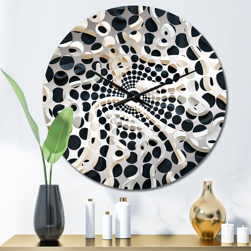 Black White Labyrinth Pattern II - Abstract Metal Wall Clock