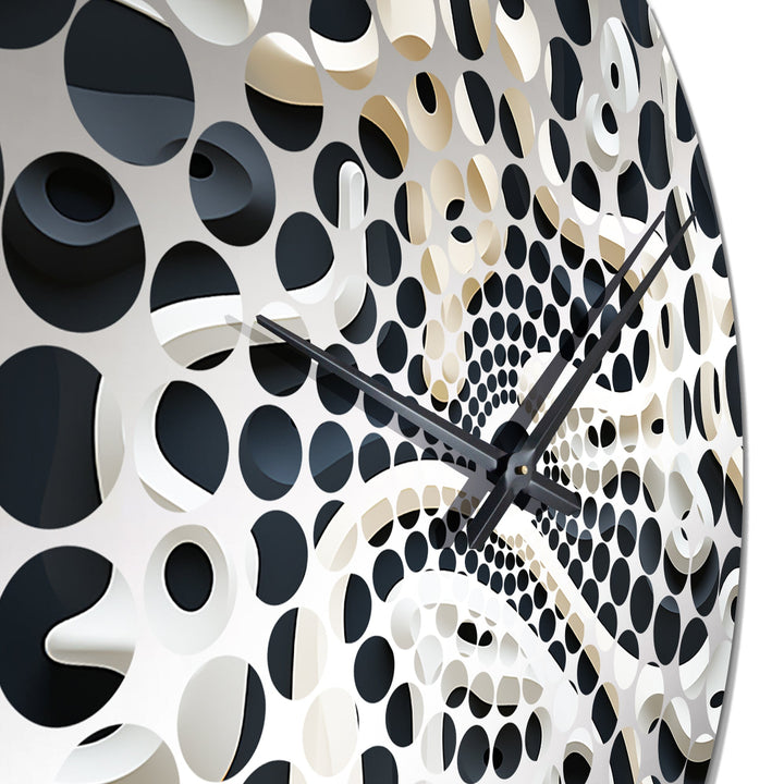 Black White Labyrinth Pattern II - Abstract Metal Wall Clock