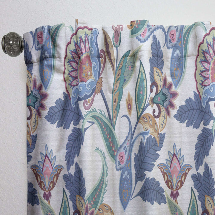 Fantasy Flowers Paisley Pattern - Traditional Curtain - 1 Panel