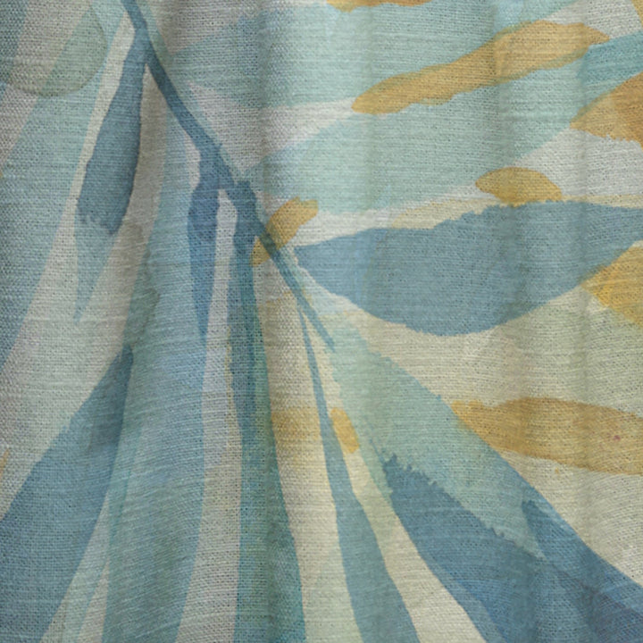 Hibiscus Garden III - Traditional Curtain - 1 Panel