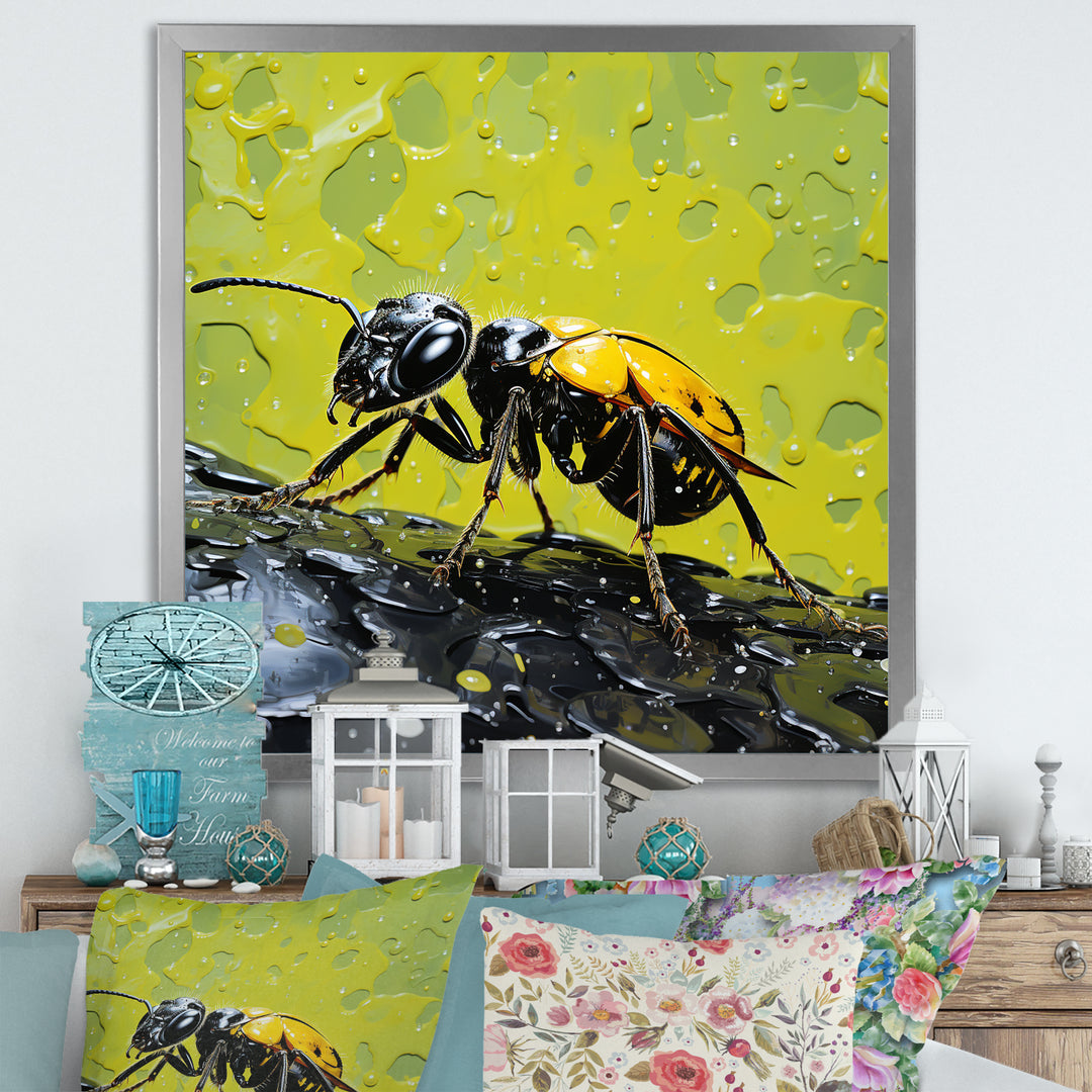 Neon Pioneers Yellow Black Ant - Ant Wall Decor