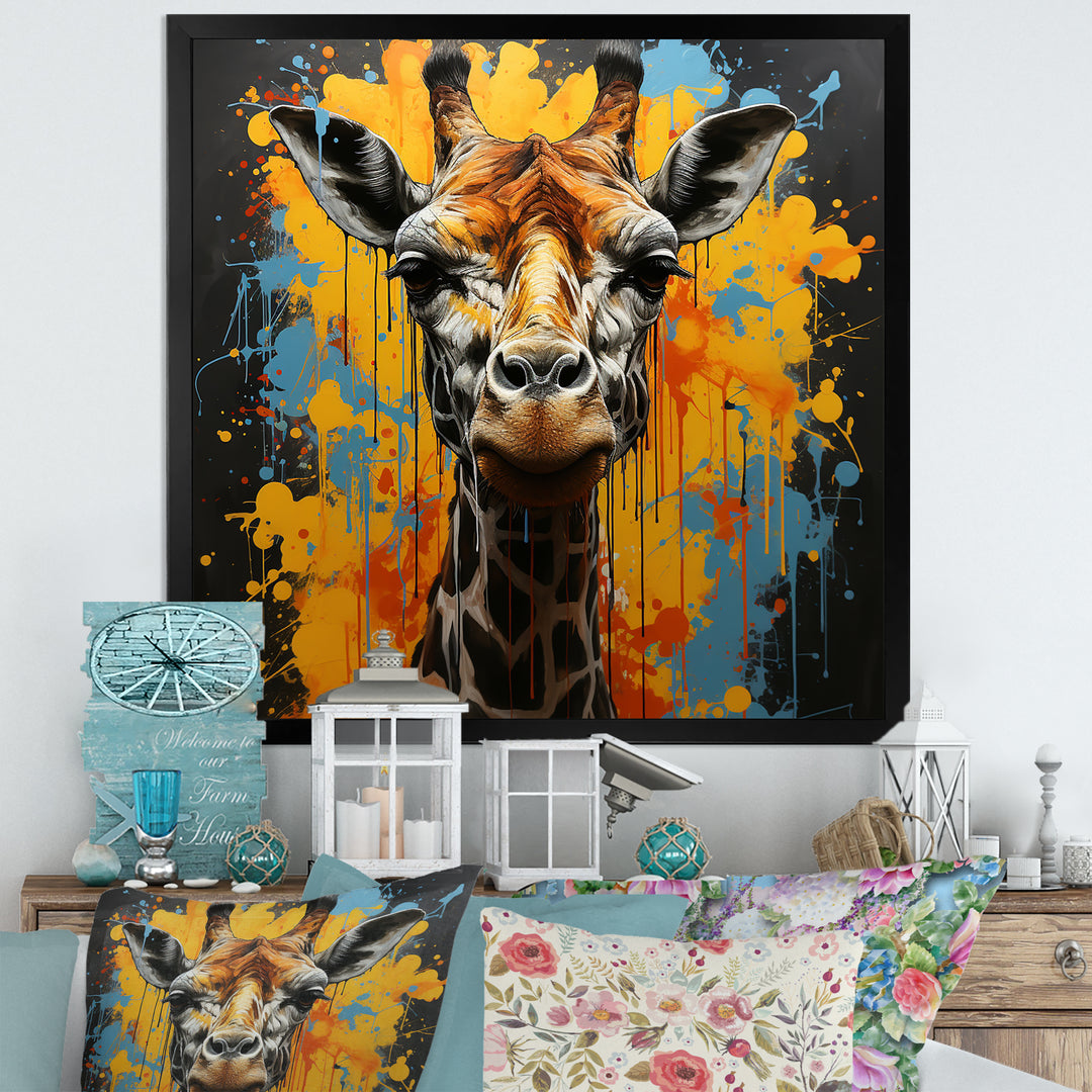 Yellow Giraffe Street Art - Giraffe Wall Decor