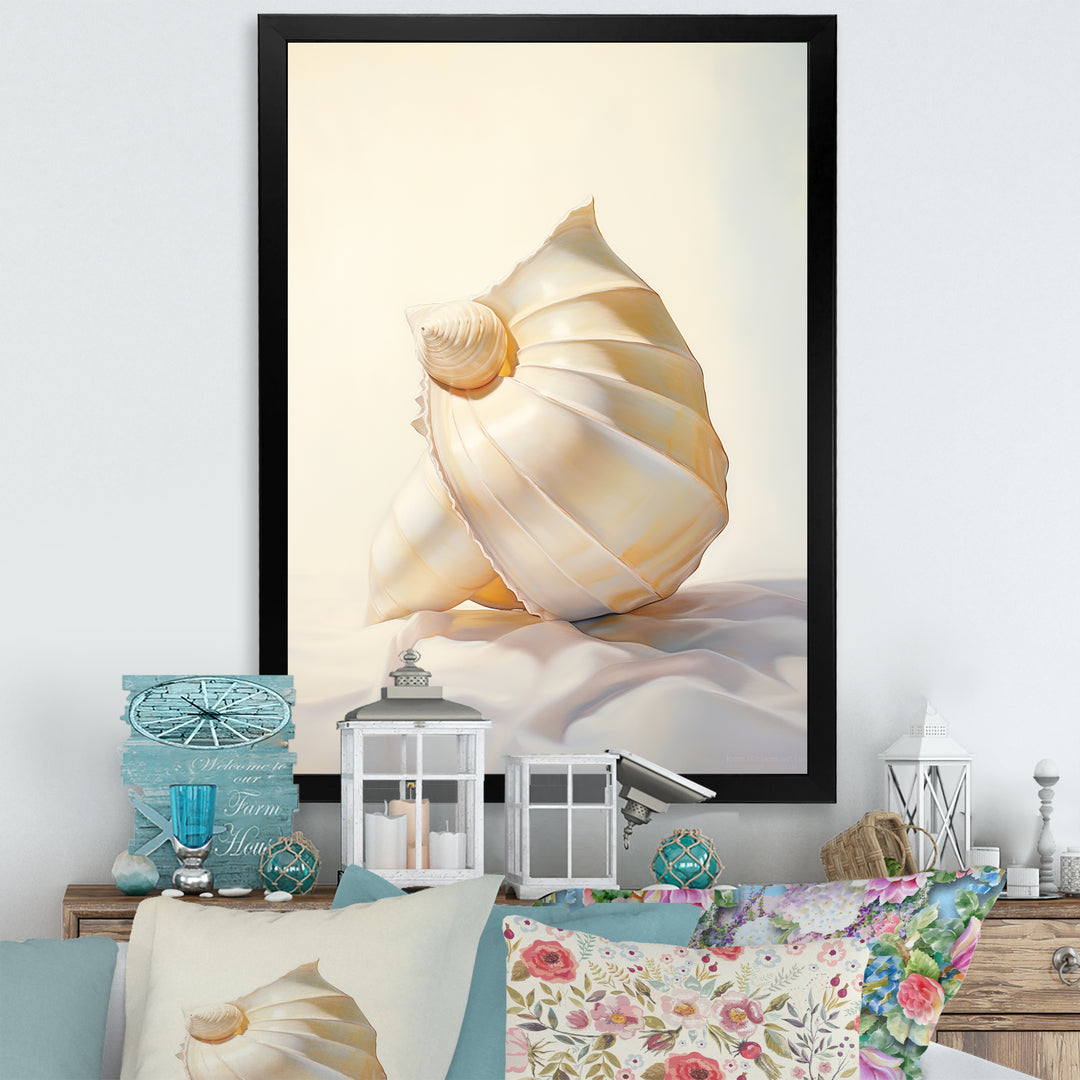 Seashell Minimalist Gems - Beige Seashell Wall Art