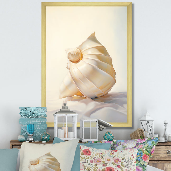 Seashell Minimalist Gems - Beige Seashell Wall Art