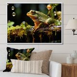 Portrait Of Green Frog Nature Photography - Frog Bedroom Wall Art