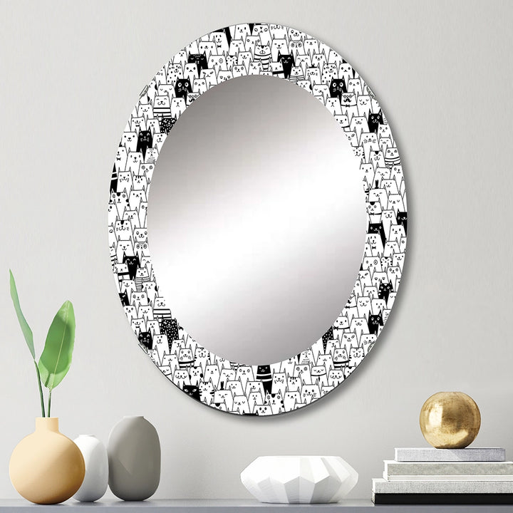 Modern Decorative Wall Mirror - Cats Pattern - Round Mirror
