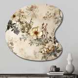 Vintage Beige Floral Countryhome Charm - Asymmetric Metal Wall Art