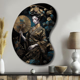 Elegant Japanese Woman IV - Asymmetric Metal Wall Art