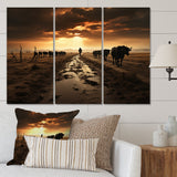 Cattle Silent Horizon I - Multi-Panels
