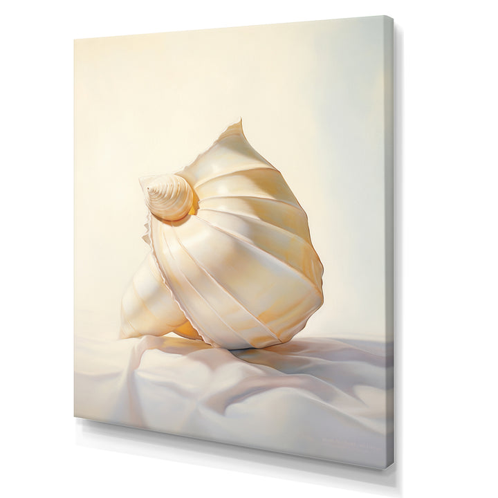 Seashell Minimalist Gems - Beige Seashell Wall Art