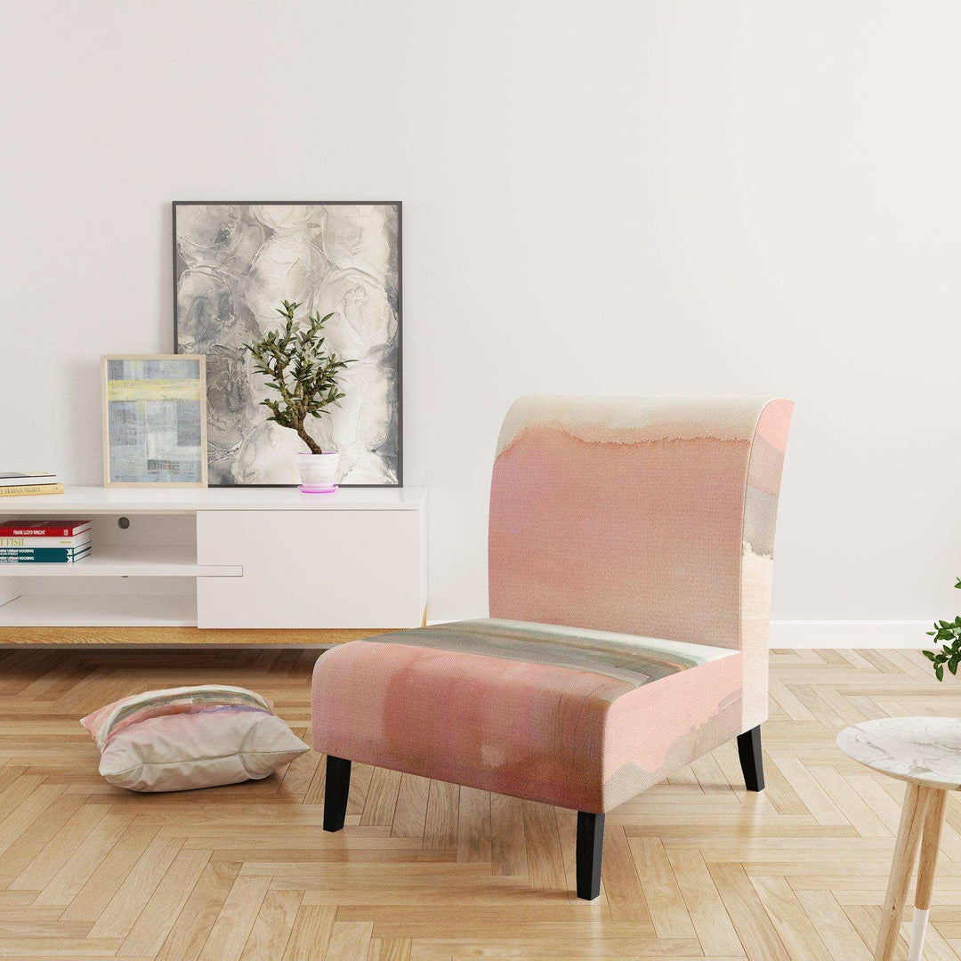 Influence of Line and Color Tranditional Accent Chair