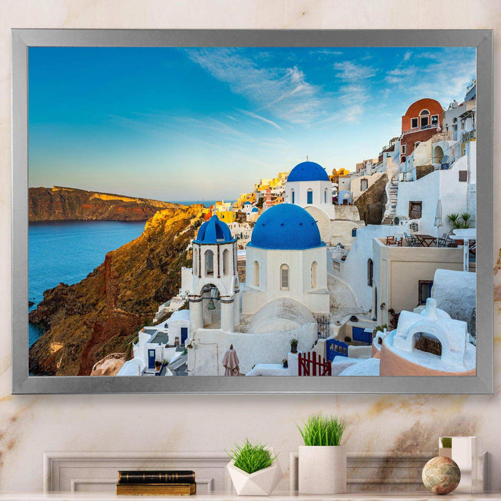 Beautiful Santorin Houses Greece