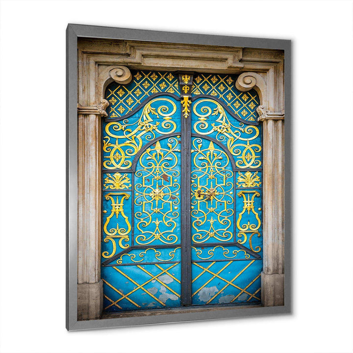 Old-European Door Vintage - Traditional Living Room Wall Decor