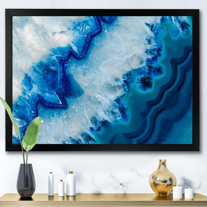 Geode Slice Macro - Modern Living Room Wall Decor