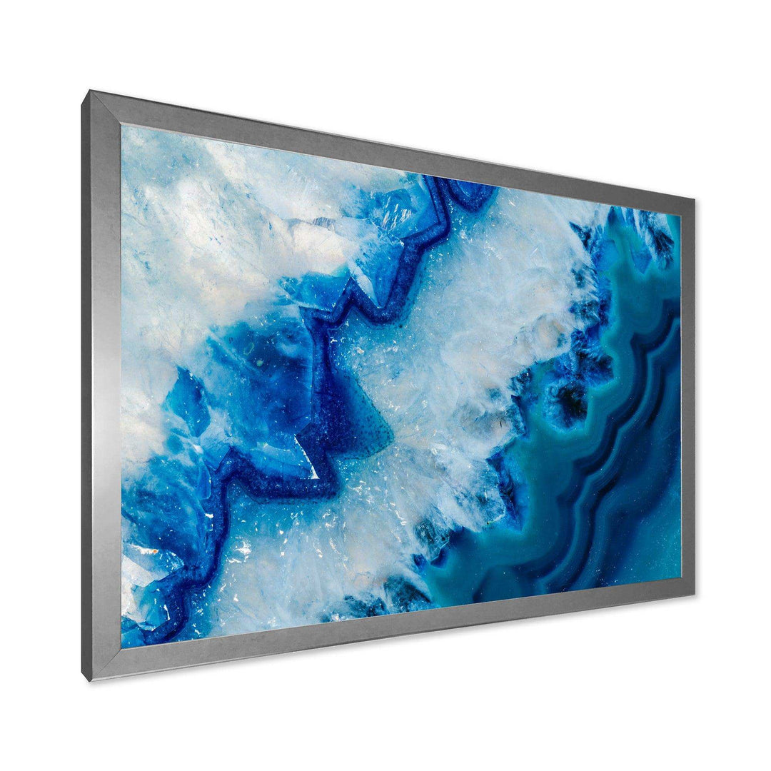 Geode Slice Macro - Modern Living Room Wall Decor