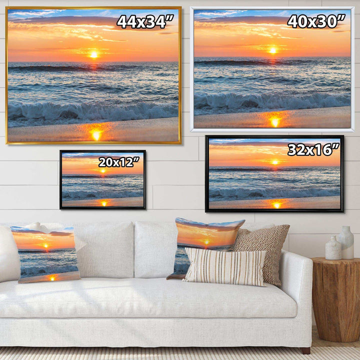 Beautiful Sunrise over the Horizon.