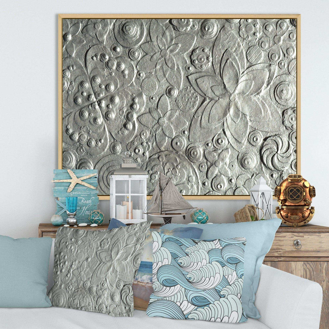 Silver flower embossing - Floral Living Room Wall Decor