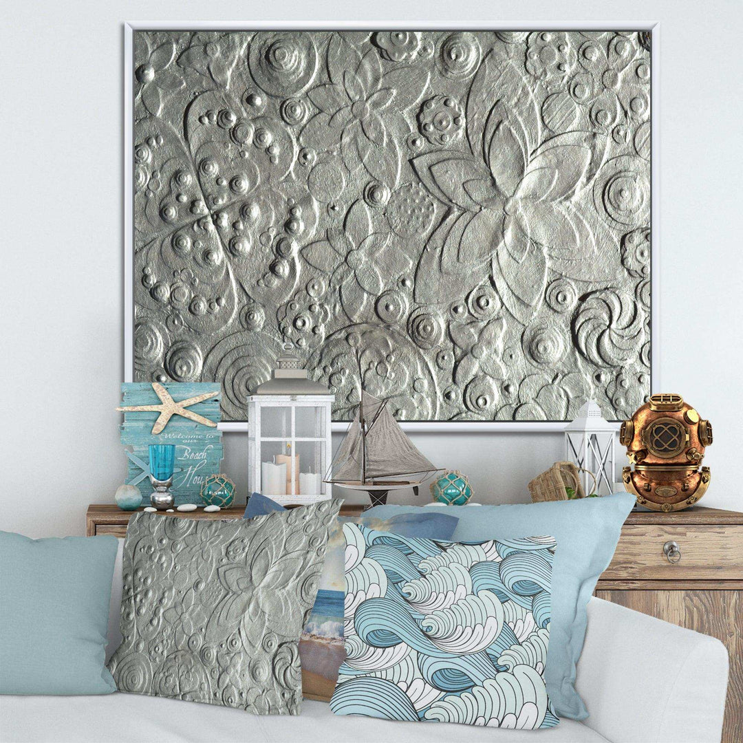 Silver flower embossing - Floral Living Room Wall Decor