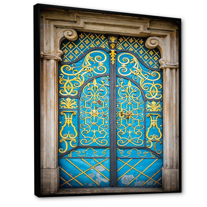 Old-European Door Vintage - Traditional Living Room Wall Decor