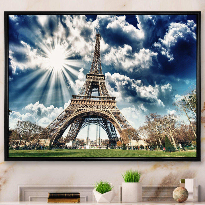 Magnificent Paris Eiffel TowerView