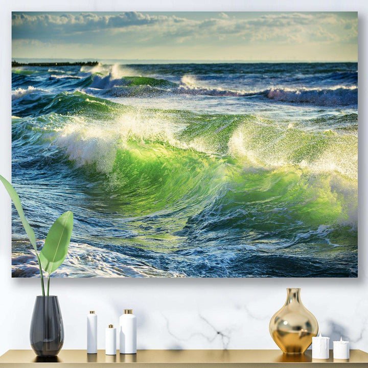 Sunrise and Shining Waves in Ocean