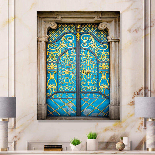 Old-European Door Vintage - Traditional Living Room Wall Decor